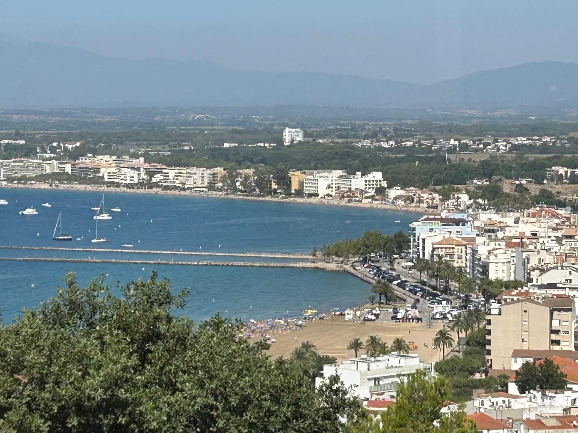 Apartmán El Bohemar Roses Exteriér fotografie